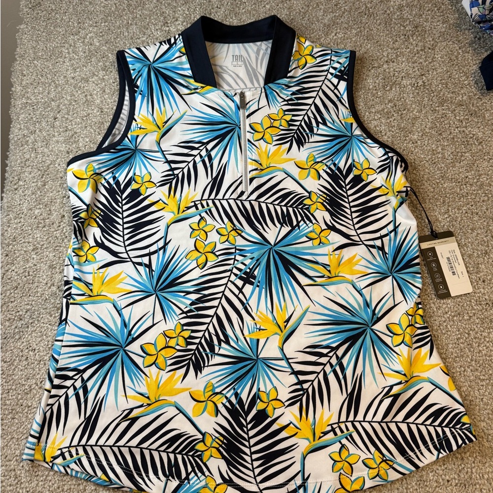 Tail- Women’s  Floral Sleeveless Top- size Large- NWT